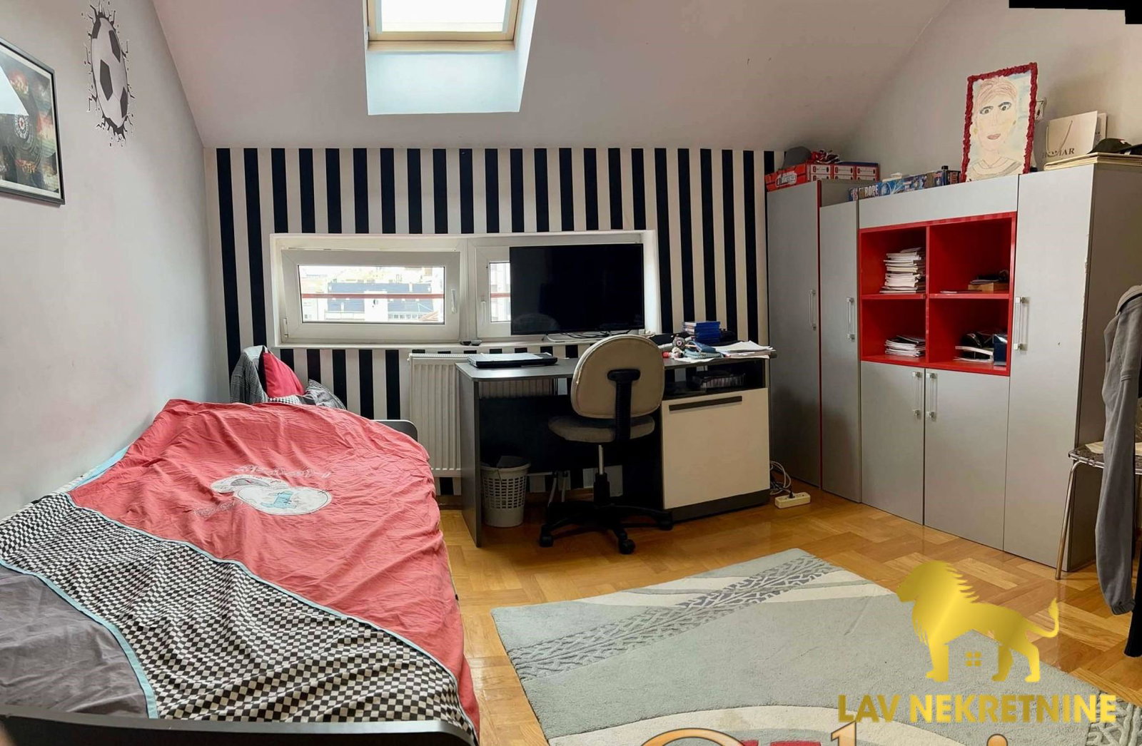 Stan Prodaja Novi Sad Cara Dušana 124 m2