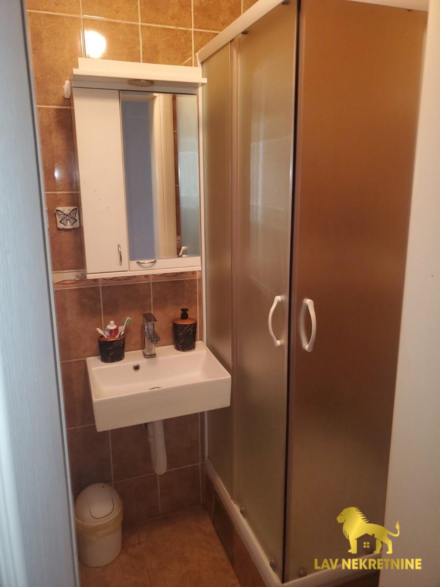 Dvoiposoban stan na prodaju, Bulevar Oslobođenja, Novi Sad, 52m², 124.630 €