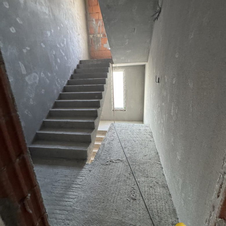 Stan Prodaja Novi Sad  135 m2