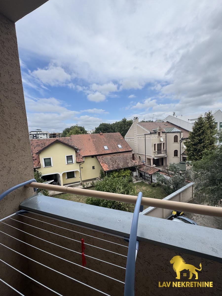 1759513995_373d633b307d Stan Izdavanje Novi Sad 55 m2