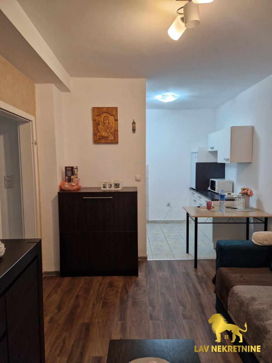 Stan Prodaja Novi Sad  33 m2