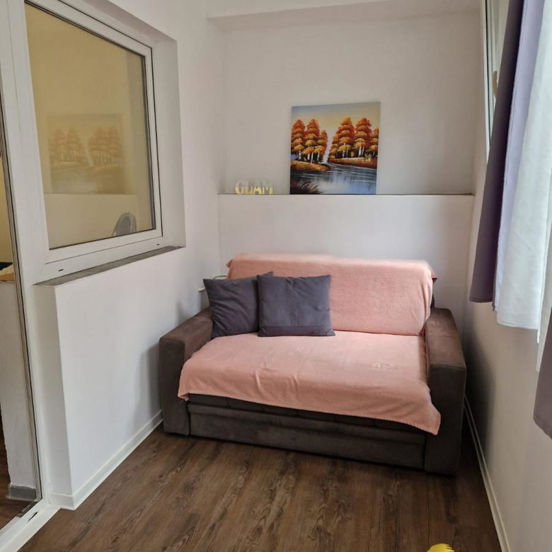 Stan Prodaja Novi Sad  33 m2