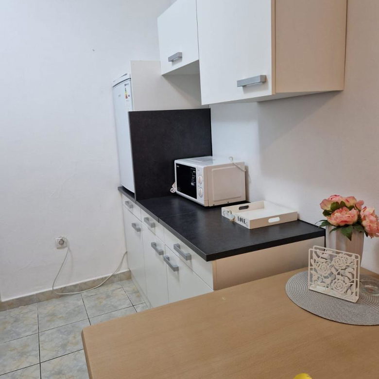 Stan Prodaja Novi Sad  33 m2
