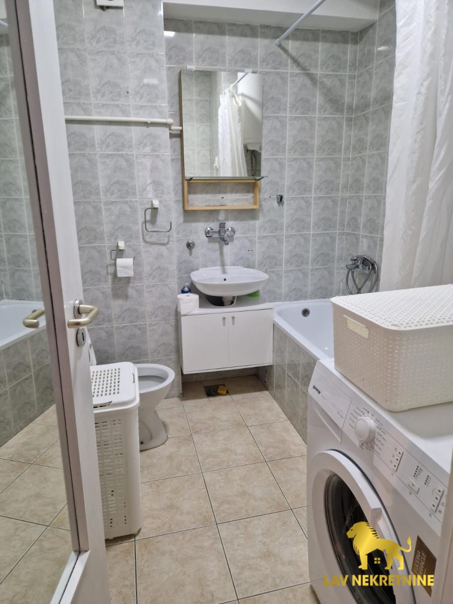 Stan Prodaja Novi Sad  33 m2
