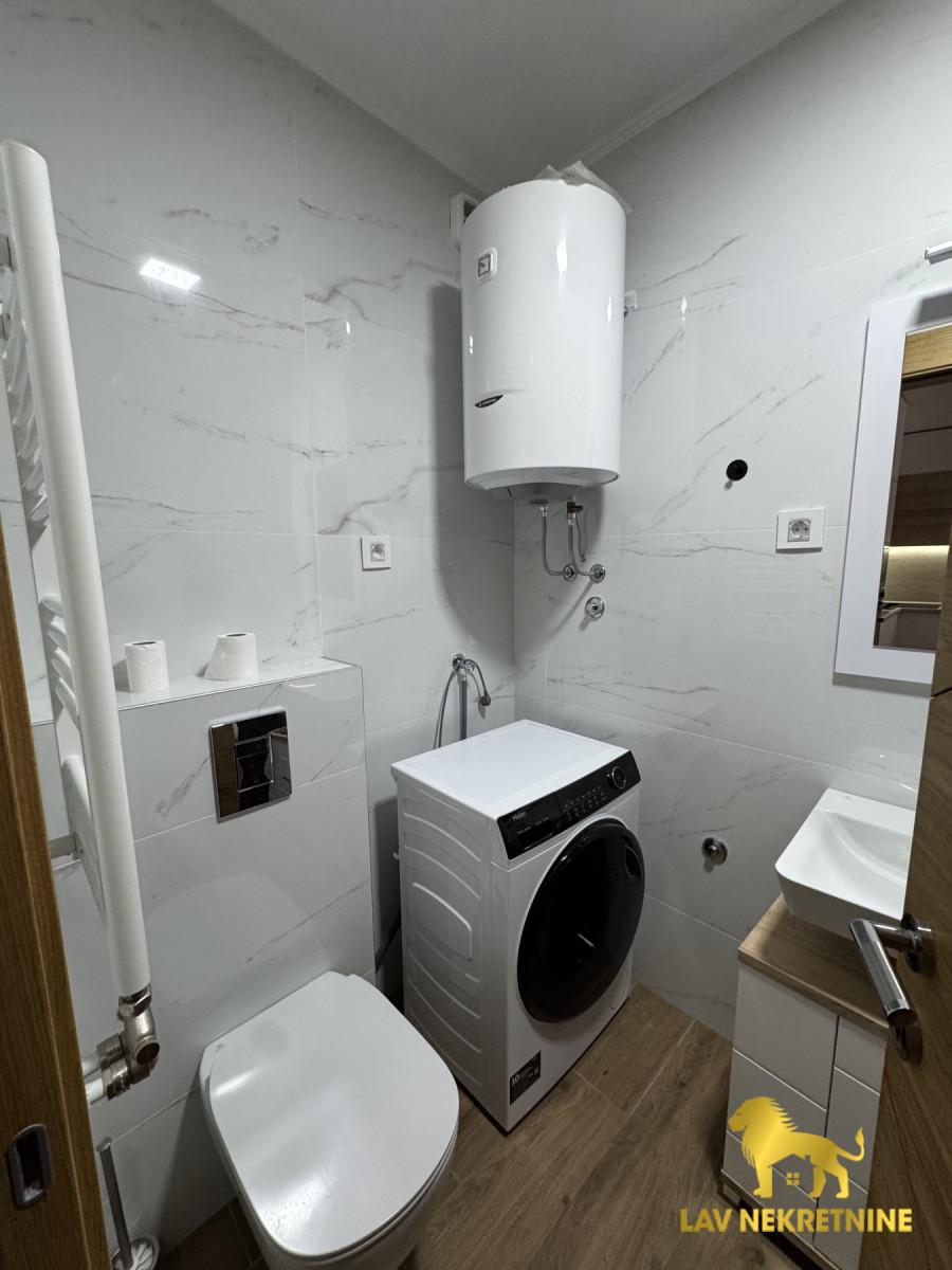 1761319269_4e956a4e71d7 Jednoiposoban stan za izdavanje, Centar, Novi Sad, 47m², 600 €/mes