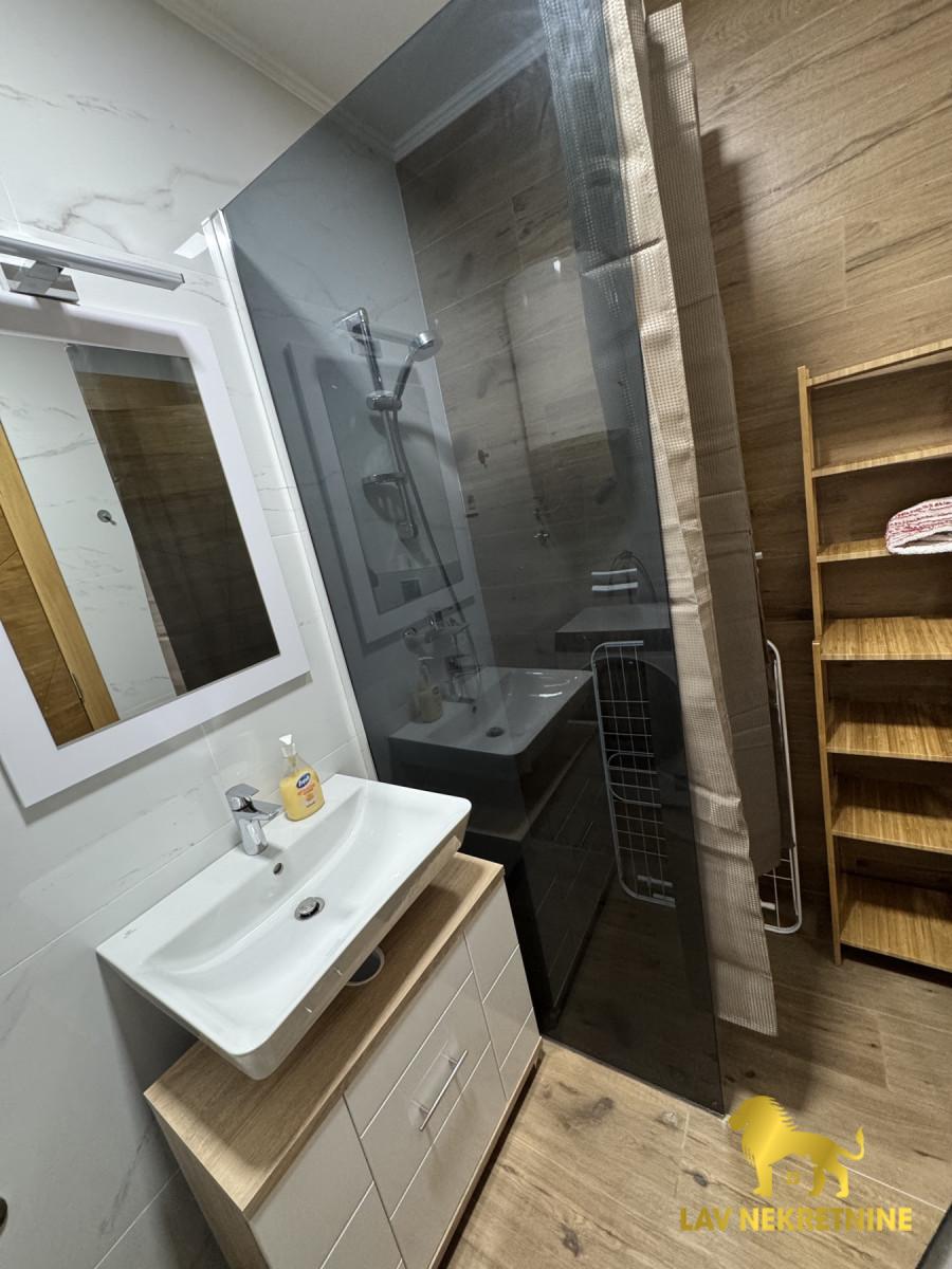 1761319270_d7f53d06d35b Jednoiposoban stan za izdavanje, Centar, Novi Sad, 47m², 600 €/mes
