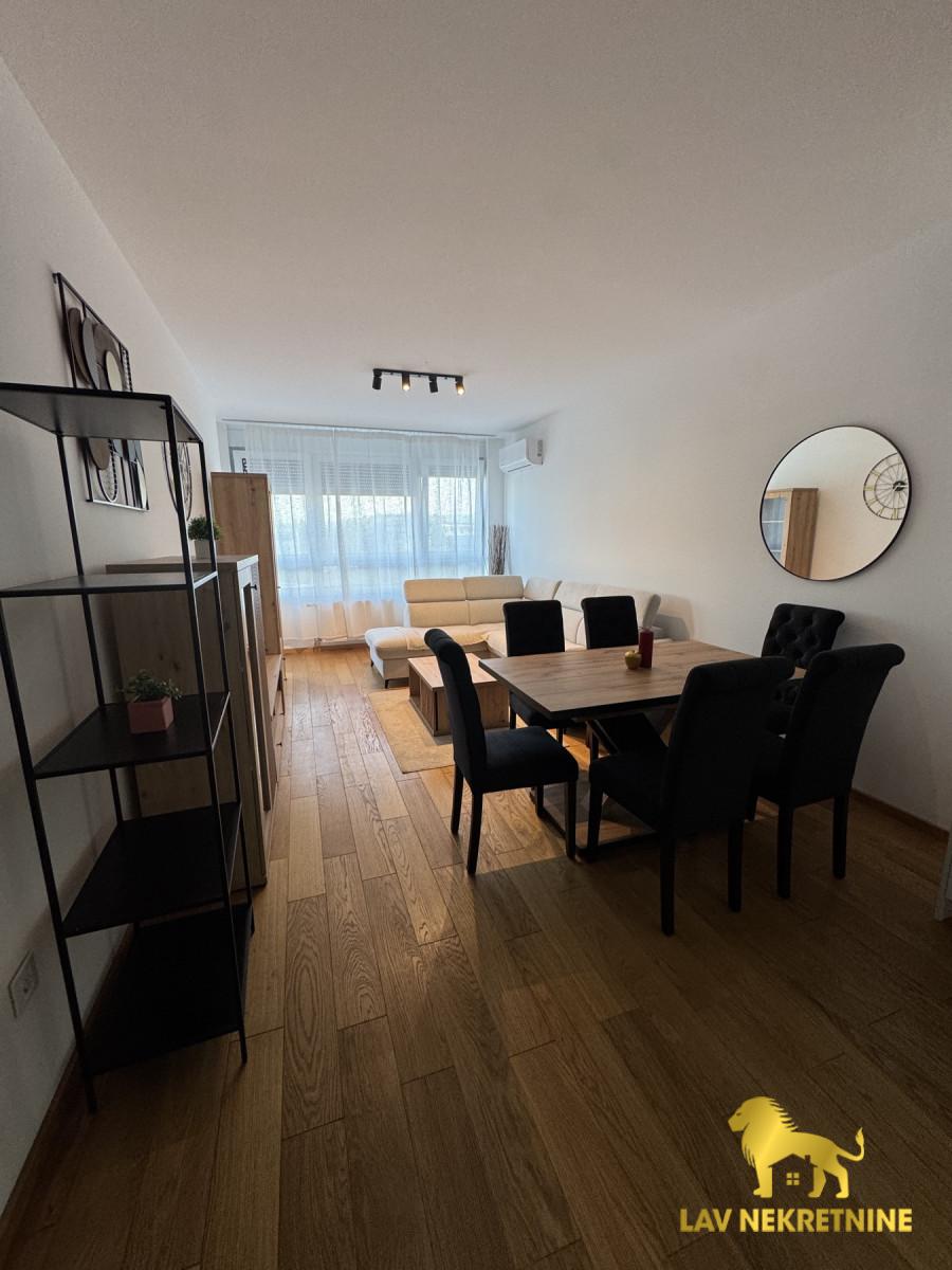 1761319271_d3b105ccabdf Jednoiposoban stan za izdavanje, Centar, Novi Sad, 47m², 600 €/mes