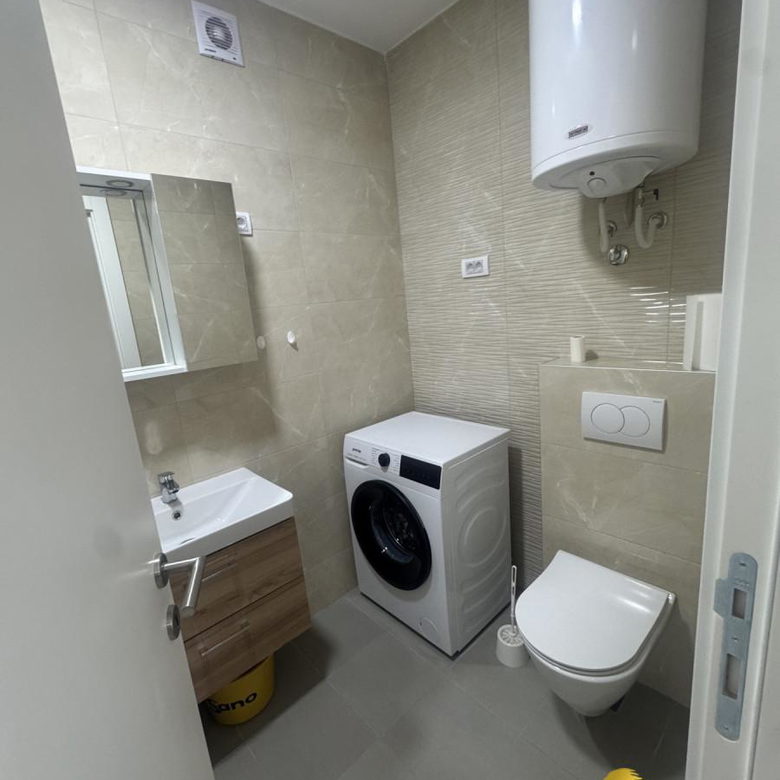 Dvoiposoban stan za izdavanje, Nova Detelinara, Novi Sad, 61m², 700 €/mes