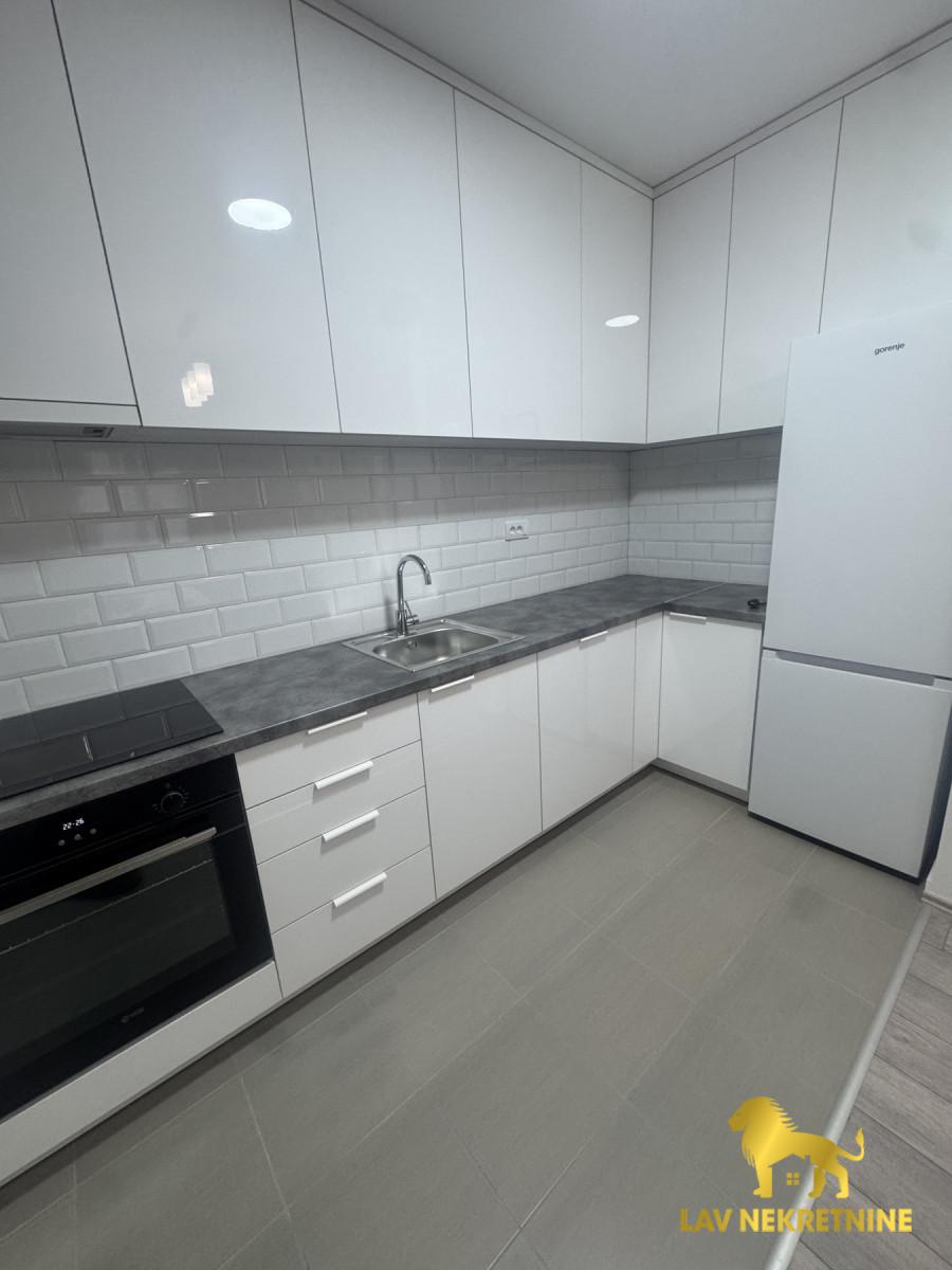 Stan Izdavanje Novi Sad Stan Izdavanje Novi Sad Nova Detelinara 61 m2