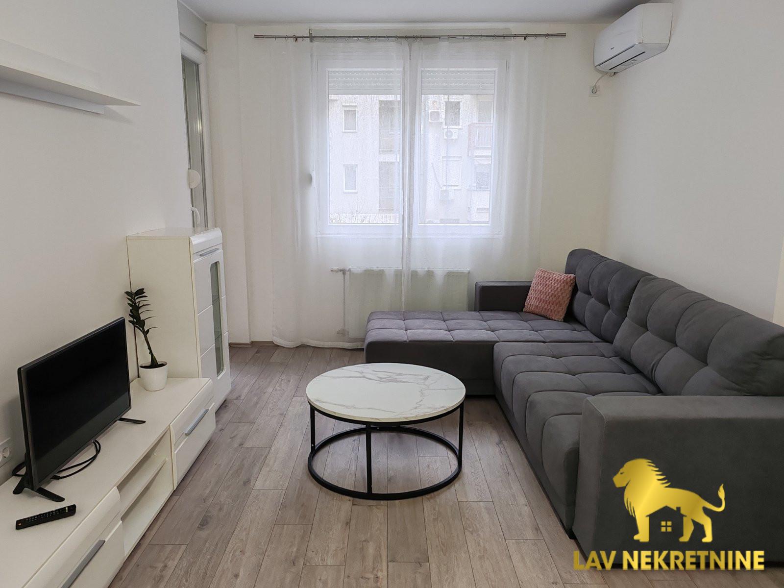 Stan Izdavanje Novi Sad Stan Izdavanje Novi Sad Nova Detelinara 61 m2