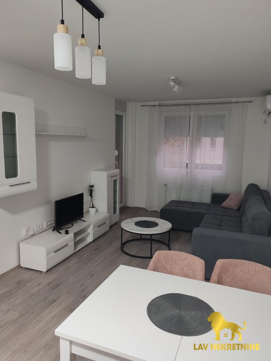 Stan Izdavanje Novi Sad Stan Izdavanje Novi Sad Nova Detelinara 61 m2