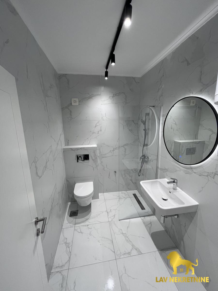 Stan Prodaja Novi Sad  44 m2