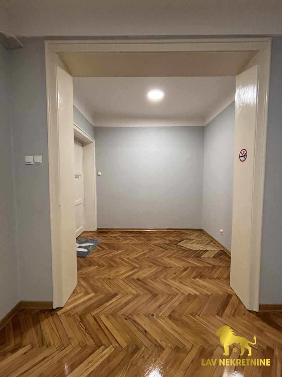 Stan Prodaja Novi Sad  84 m2