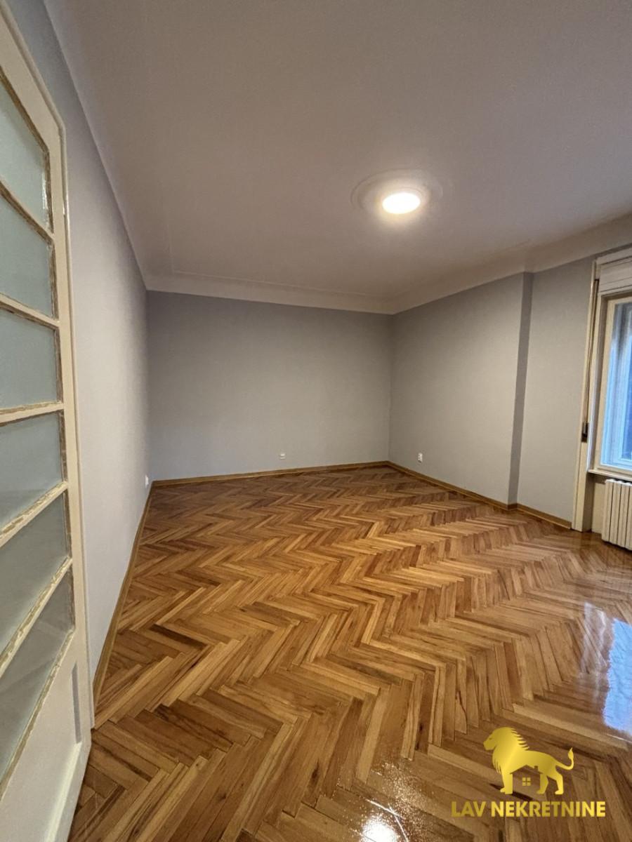 Stan Prodaja Novi Sad  84 m2