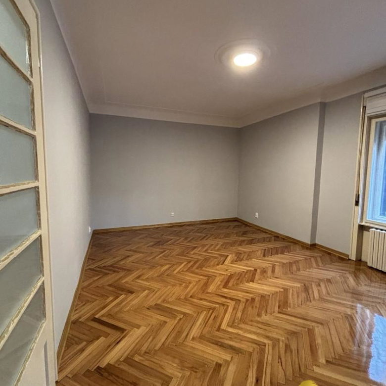 Stan Prodaja Novi Sad  84 m2