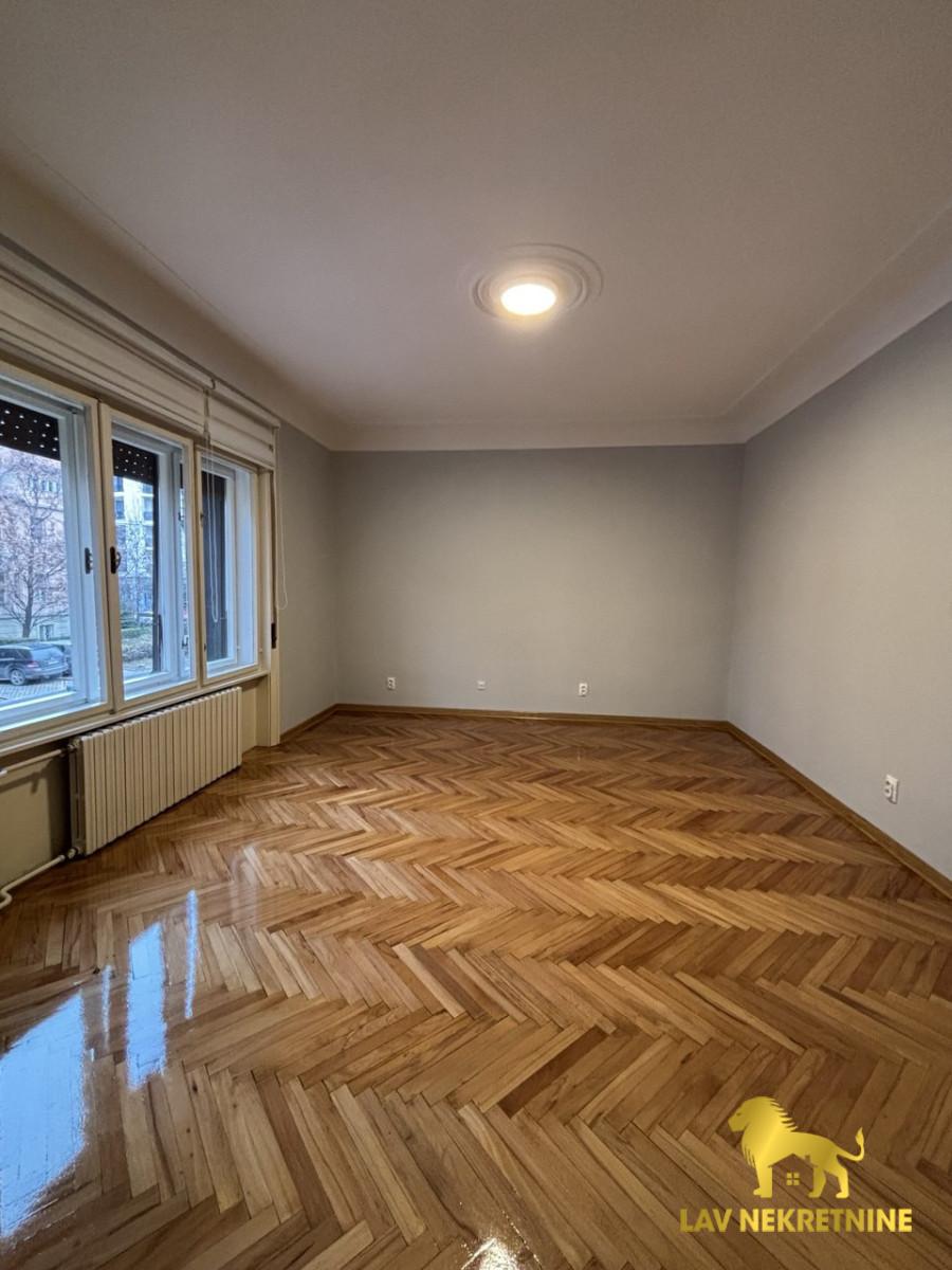 Stan Prodaja Novi Sad  84 m2