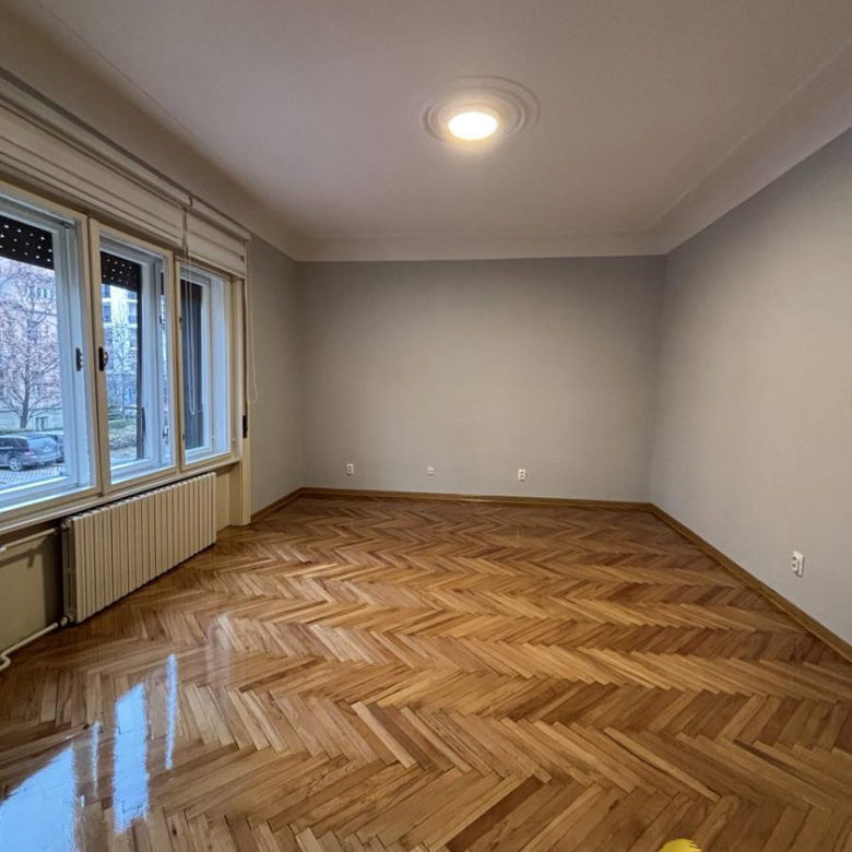 Stan Prodaja Novi Sad  84 m2