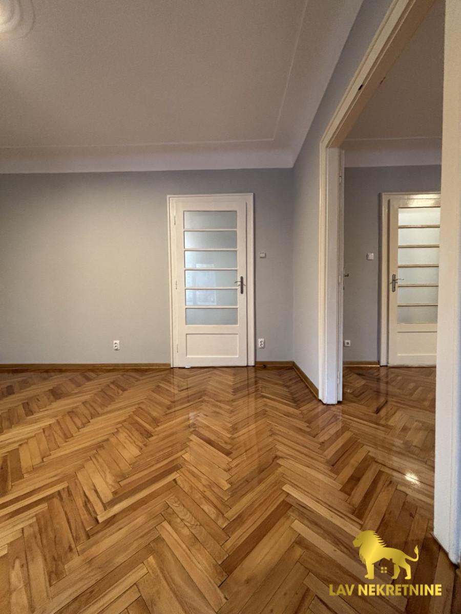 Stan Prodaja Novi Sad  84 m2
