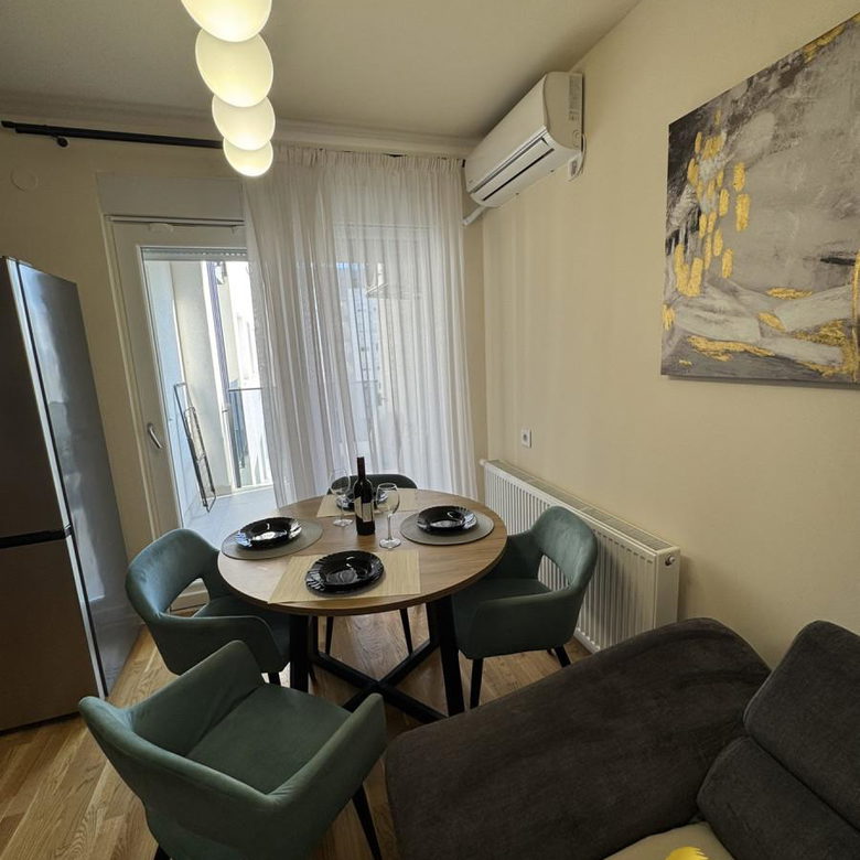 Jednoiposoban stan na prodaju, Novo Naselje, Novi Sad, 44m², 149.950 €