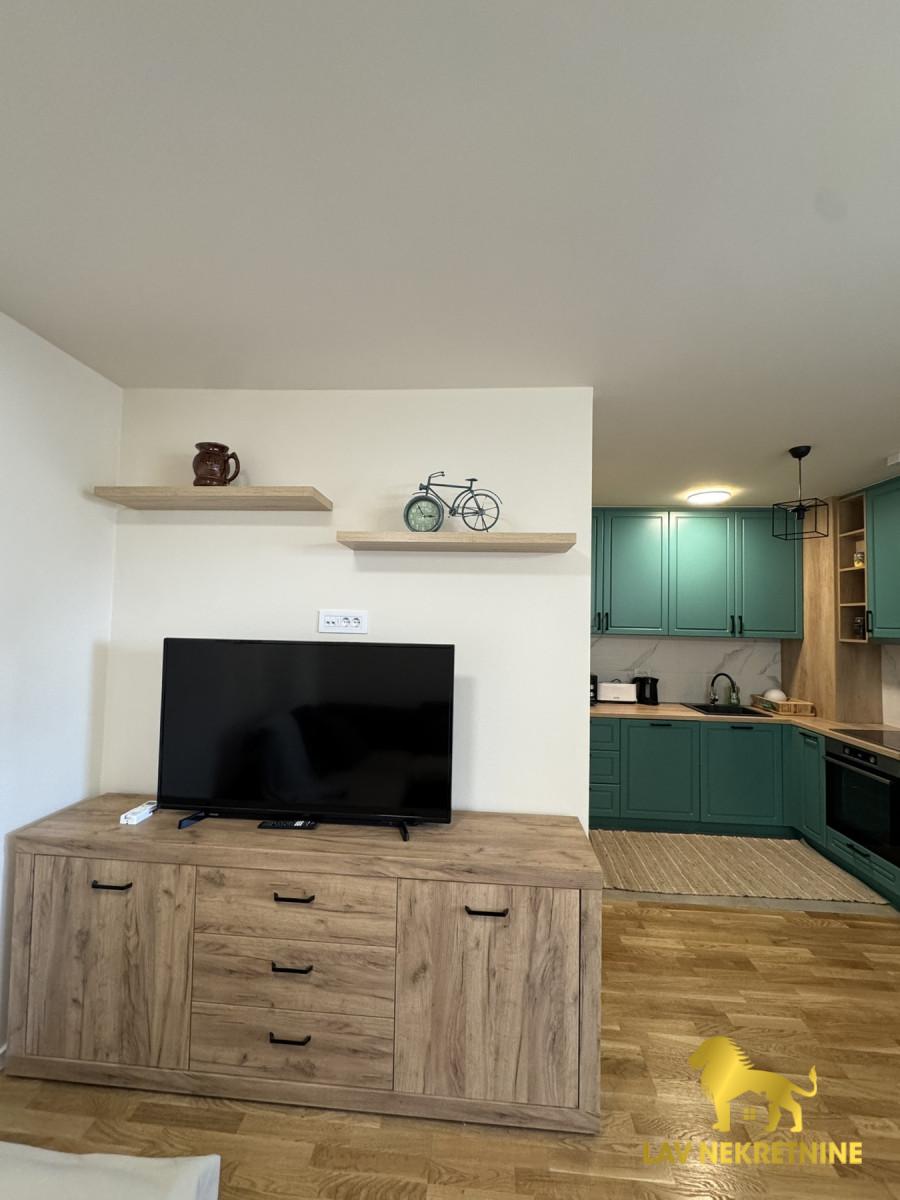 Jednoiposoban stan na prodaju, Novo Naselje, Novi Sad, 44m², 149.950 €