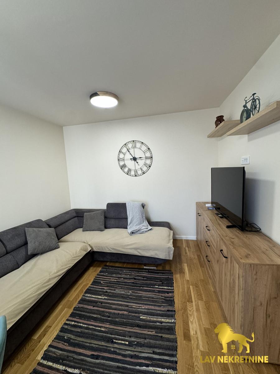 Jednoiposoban stan na prodaju, Novo Naselje, Novi Sad, 44m², 149.950 €