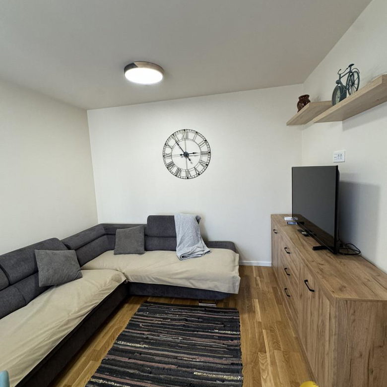 Jednoiposoban stan na prodaju, Novo Naselje, Novi Sad, 44m², 149.950 €