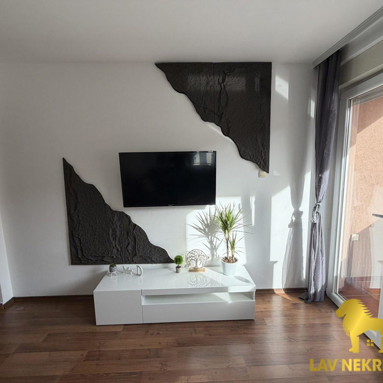 Garsonjera na prodaju, Nova Detelinara, Novi Sad, 24m², 89.000 €
