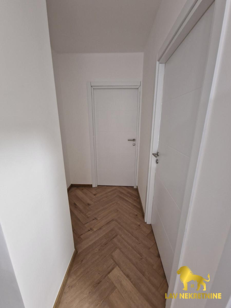 Stan Prodaja Novi Sad Socijalno 73 m2
