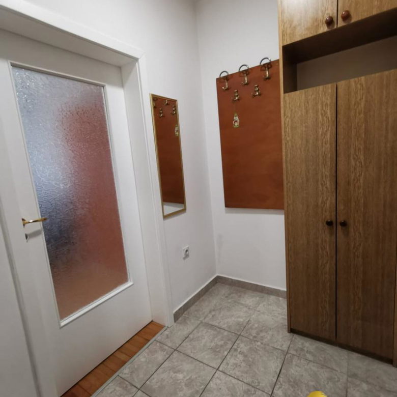 Stan Prodaja Novi Sad  25 m2