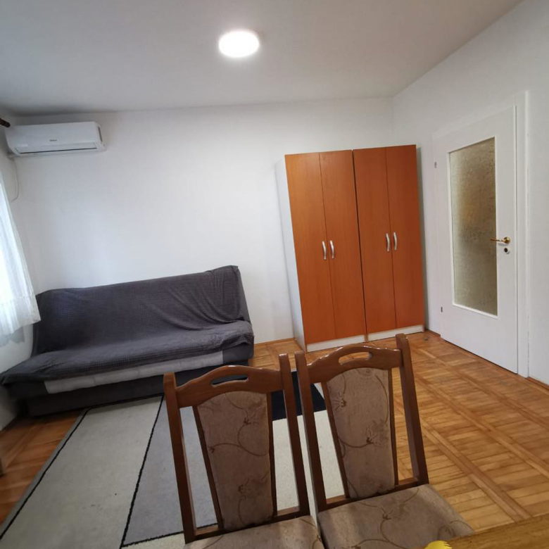 Garsonjera na prodaju, Petrovaradin, Novi Sad, 25m², 70.000 €