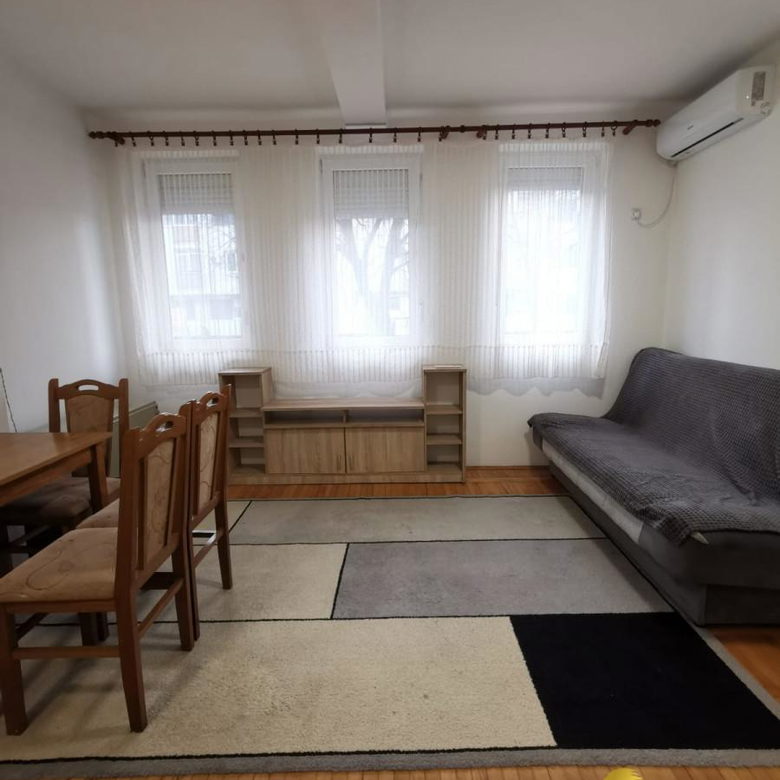 Garsonjera na prodaju, Petrovaradin, Novi Sad, 25m², 70.000 €