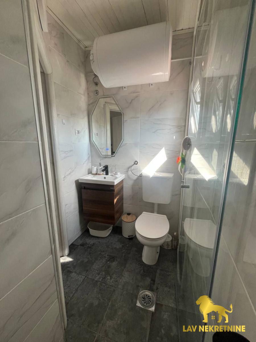 Stan Prodaja Novi Sad  32 m2