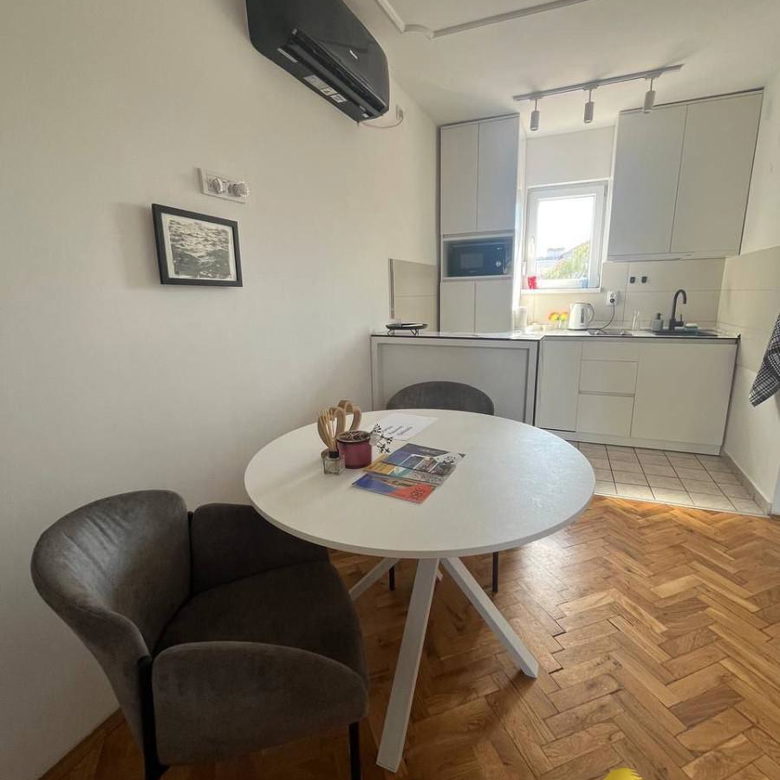 Stan Prodaja Novi Sad  32 m2