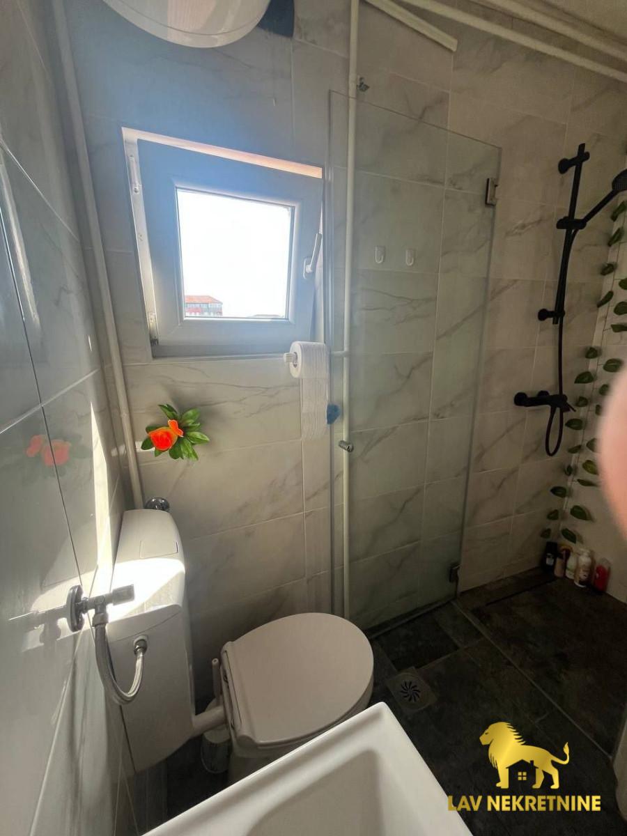 Stan Prodaja Novi Sad  32 m2