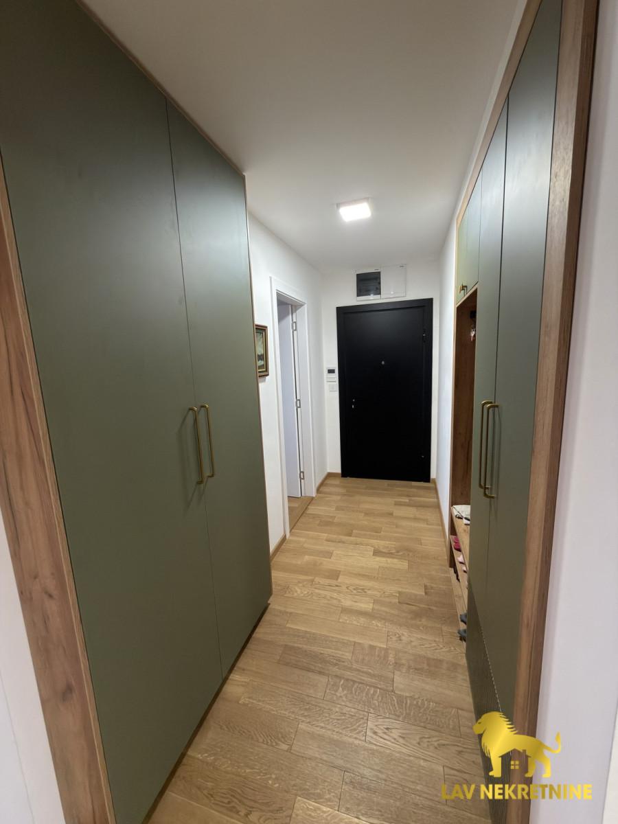 Stan Prodaja Novi Sad Nova Detelinara 80 m2