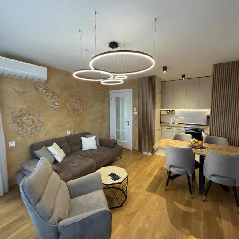 Stan Prodaja Novi Sad Nova Detelinara 80 m2