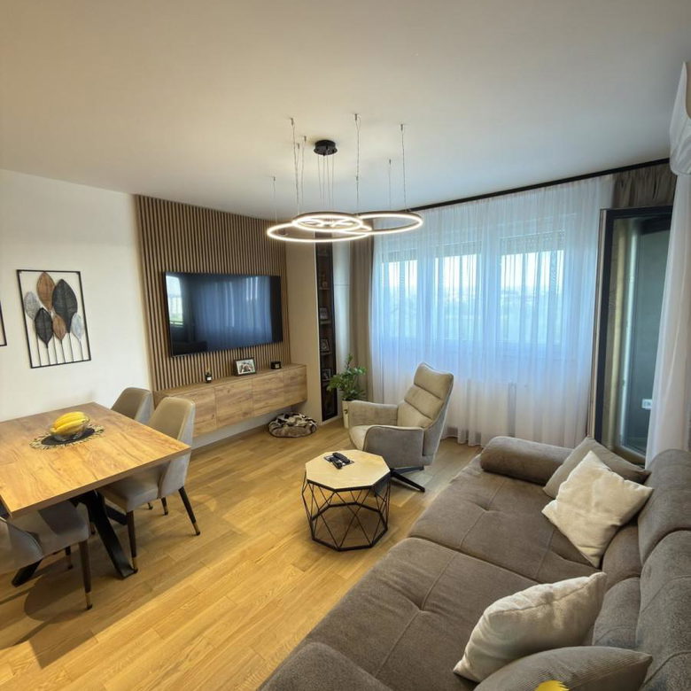 Troiposoban stan na prodaju, Nova Detelinara, Novi Sad, 80m², 278.000 €