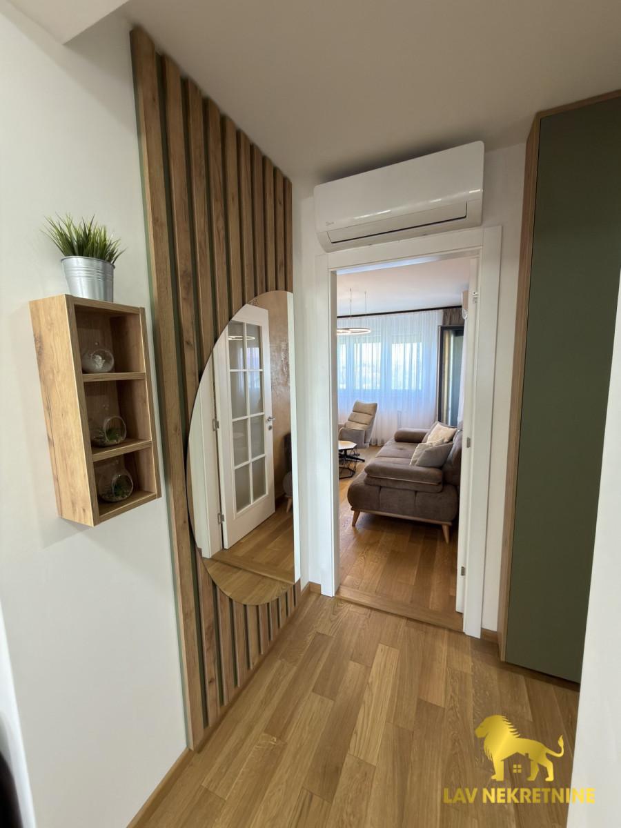 Troiposoban stan na prodaju, Nova Detelinara, Novi Sad, 80m², 278.000 €
