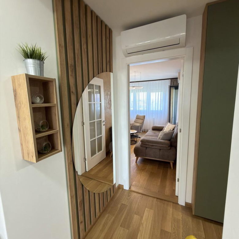 Troiposoban stan na prodaju, Nova Detelinara, Novi Sad, 80m², 278.000 €