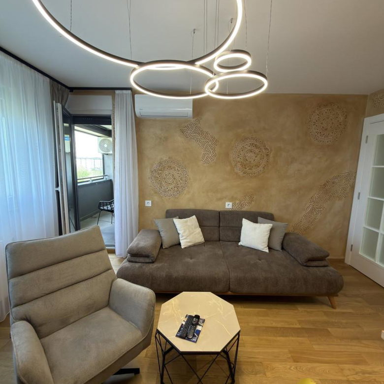 Troiposoban stan na prodaju, Nova Detelinara, Novi Sad, 80m², 278.000 €