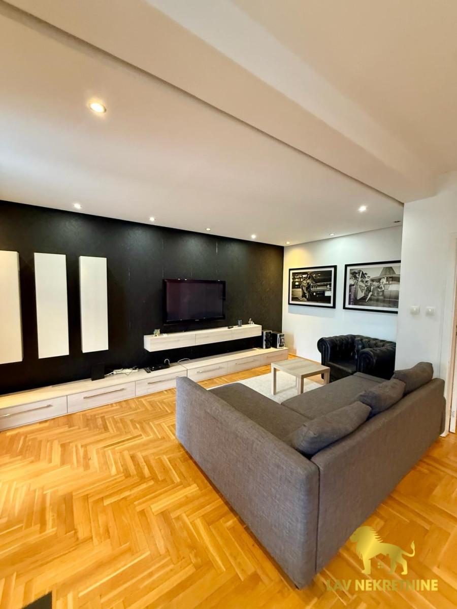1779297842_5fd8df0f4e58 Troiposoban stan za izdavanje, Centar, Novi Sad, 103m², 950 €/mes