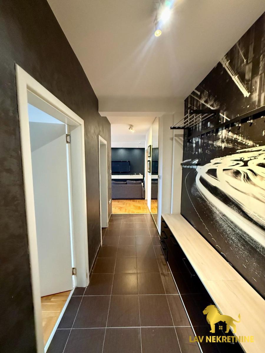 1779297846_b11b61a5e4d1 Troiposoban stan za izdavanje, Centar, Novi Sad, 103m², 950 €/mes