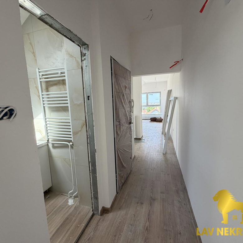 Stan Prodaja Novi Sad  54 m2