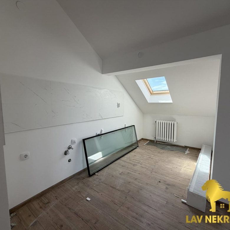 Stan Prodaja Novi Sad  54 m2