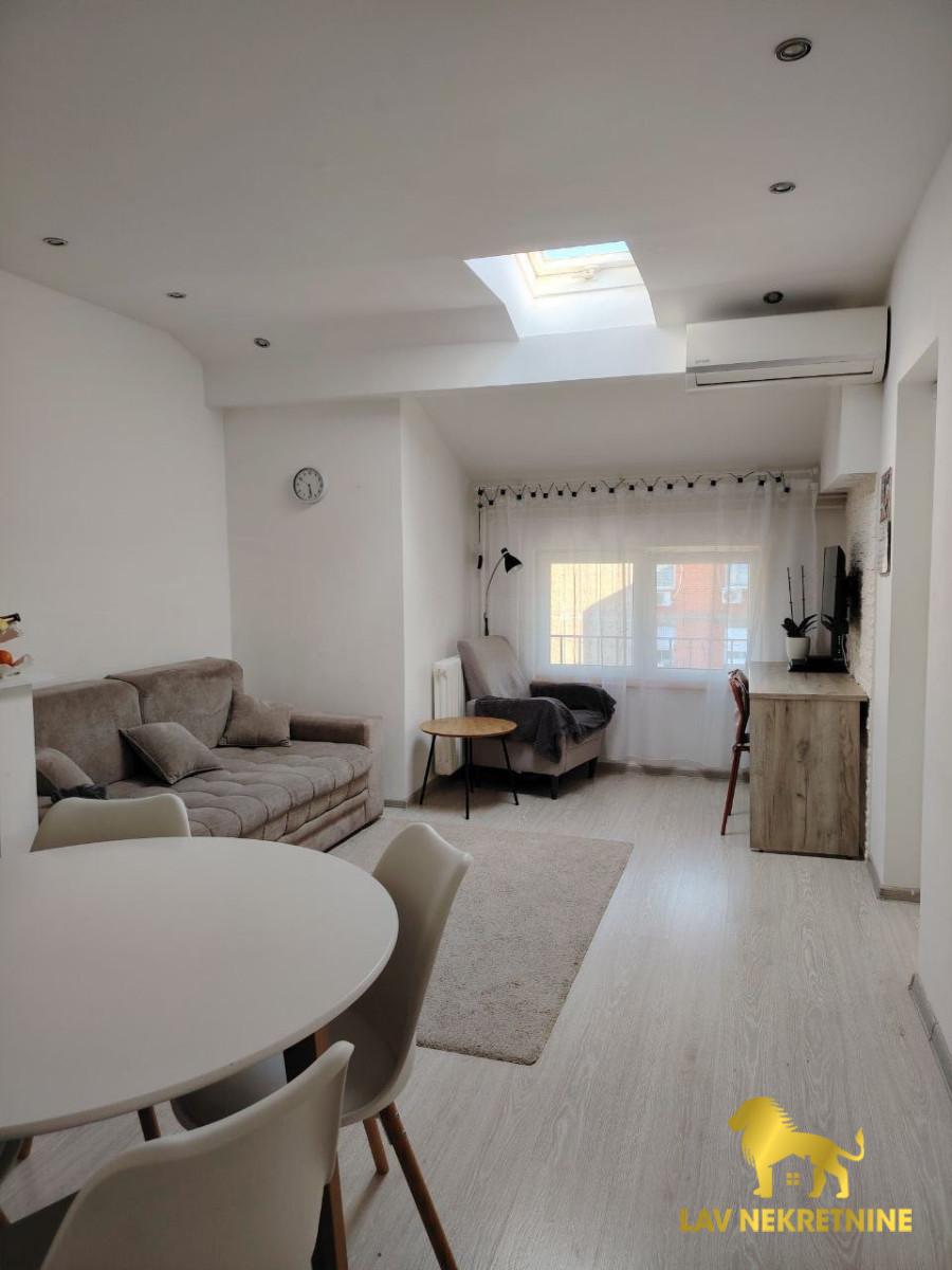 Stan Prodaja Novi Sad  45 m2