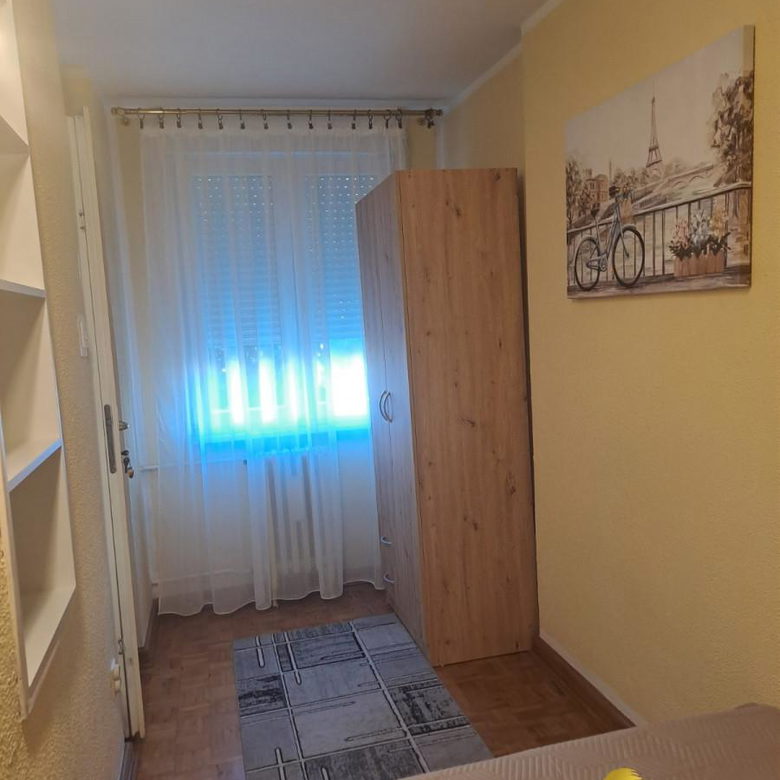 Stan Izdavanje Novi Sad  55 m2