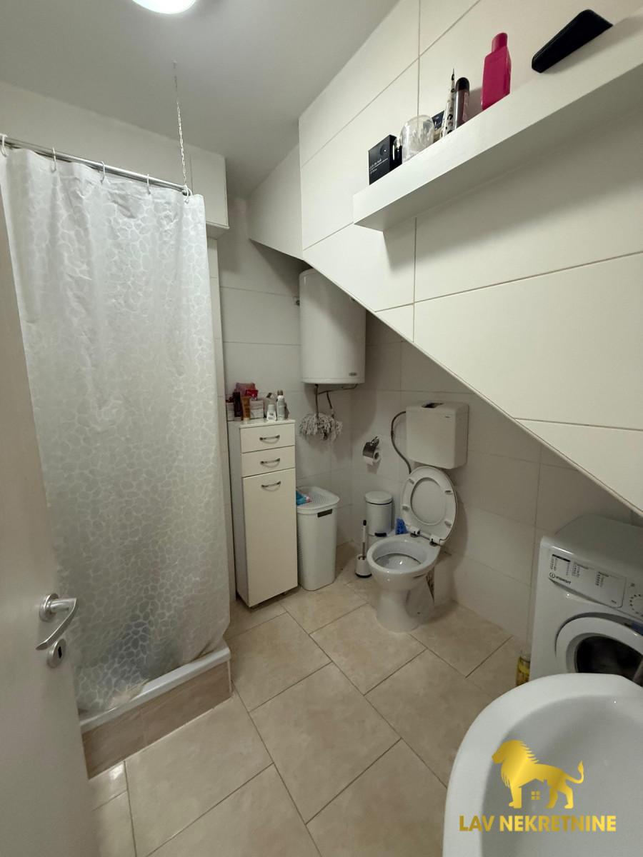 Stan Prodaja Novi Sad  44 m2