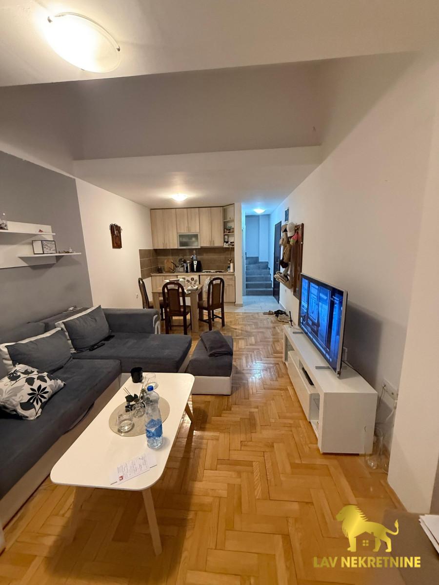 Stan Prodaja Novi Sad  44 m2