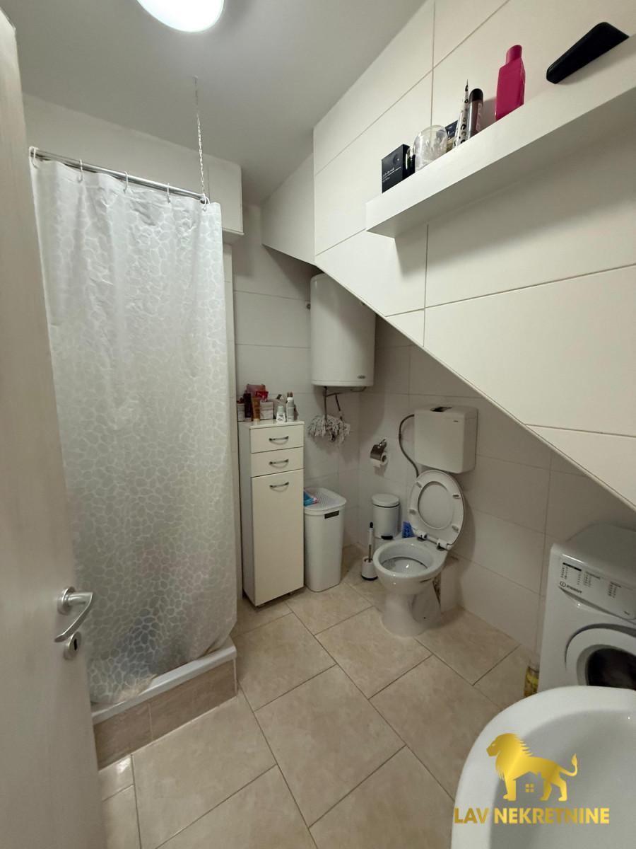 Stan Prodaja Novi Sad  44 m2