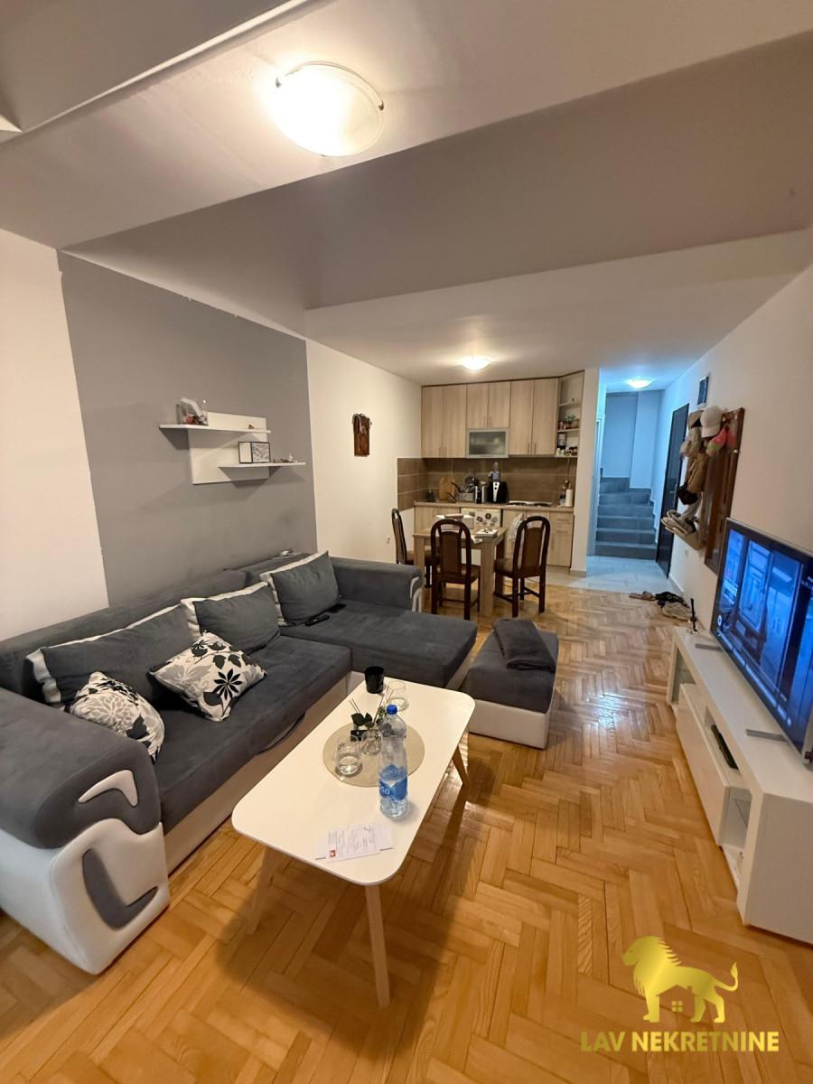 Stan Prodaja Novi Sad  44 m2